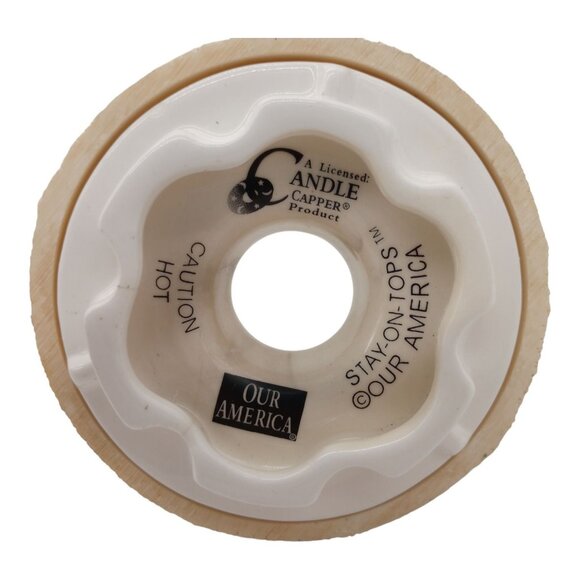 Yankee Candle Our America Large Jar Candle Topper Christmas Carol Singers Dog - Picture 8 of 16